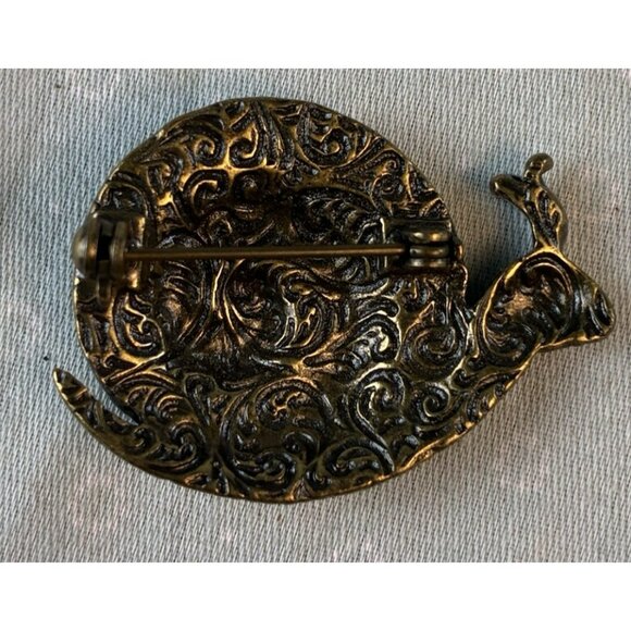 Snail Brooch Gold Toned Embellished with Purple Stones Estate VTG - Picture 6 of 6